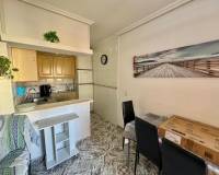 Wiederverkauf - Apartment/Flat - Torrevieja - Playa del Cura