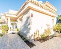 Wiederverkauf - Villa - Orihuela Costa - Playa Flamenca