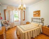 Wiederverkauf - Villa - Orihuela Costa - Punta Prima