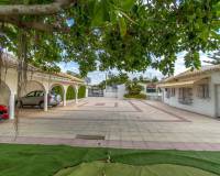 Wiederverkauf - Villa - Orihuela Costa - Punta Prima