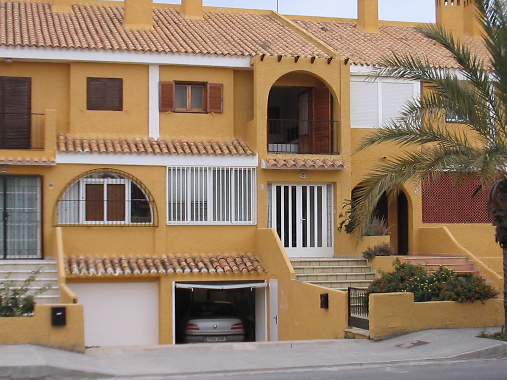 Townhouse for rent in Cabo Roig, Orihuela Costa